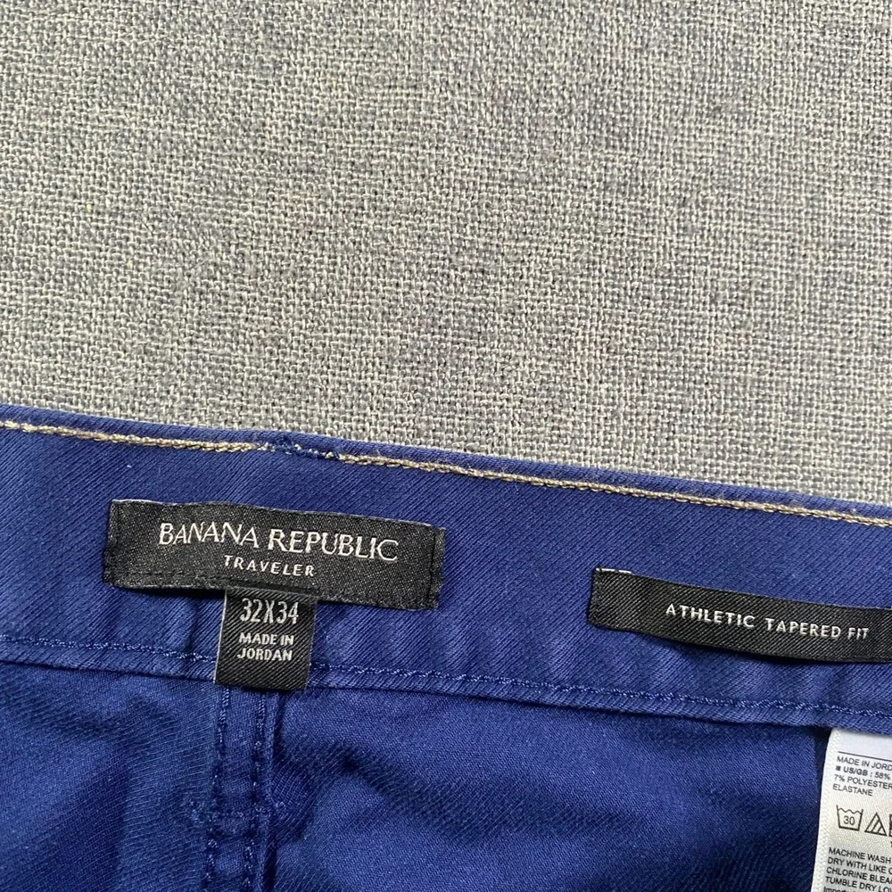 Banana Republic Traveler Athletic Tapered Fit Pants Men 32x34 Navy‎ Blue Chinos